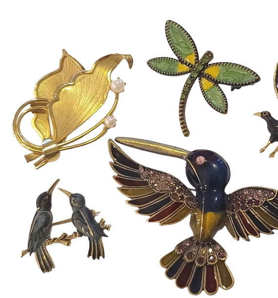 Vintage Brooches Huge Lot of 9 Bird Butterfly Dra… - image 6