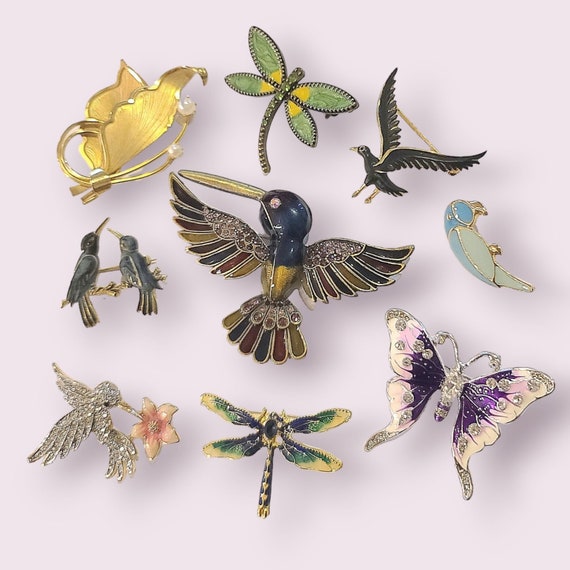 Vintage Brooches Huge Lot of 9 Bird Butterfly Dra… - image 1