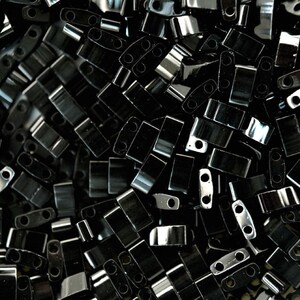 5g Miyuki Half Tila Japanese Glass Beads 5x2.3mm 9401 Black Jewelry Making High-quality Glass Beading DIY Supply