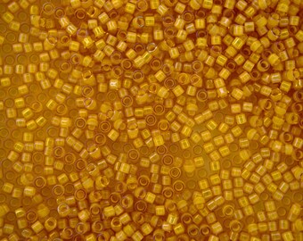 5g TOHO 11/0 Aiko Japanese Seed Beads 2mm 949 Yellow Lined Jonquil High Quality Glass Beads Japan Jewelry Making