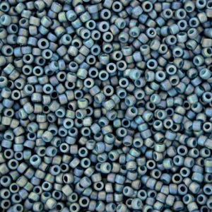 10g TOHO 15/0 Round Japanese Seed Beads 1.5mm 2635F Semi Glazed Rainbow Blue Turquoise Seed Beads Jewelry Making High-quality Beading Japan