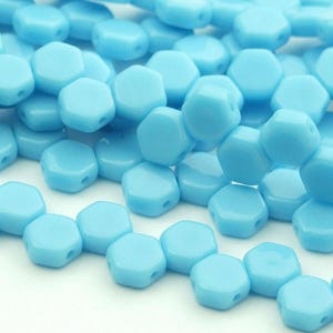 30x Tschechische Wabenperlen 6mm Sechseckig 2 Loch Blau Türkis Opak