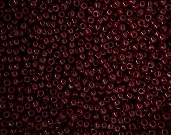 Perline di semi giapponesi rotonde TOHO 11/0 da 10 g, 2 mm, 46 perline di semi color sangue di bue opaco, per la creazione di gioielli, perline di alta qualità