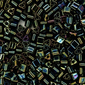 10g TOHO 8/0 Triangle Japanese Seed Beads 3mm 84 Metallic Iris Green/Brown Jewelry Making craft supplies beading bead weaving beadwork