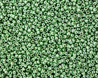10g TOHO 15/0 Round Japanese Seed Beads 1.5mm PF570 PermaFinish Galvanized Mint Green Seed Beads Jewelry Making High-quality Beading Japan