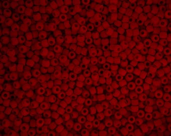 10g TOHO 11/0 Runda Japanska Rosspärlor 2 mm 45F Opaka Frostade Pepparröda Rosspärlor Smyckestillverkning Högkvalitativ Pärltillverkning