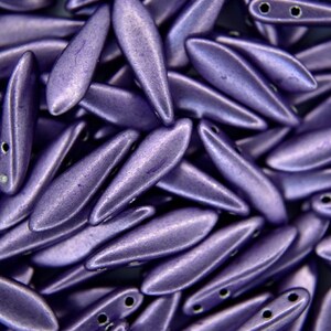 25x Czechmates Dolk Tsjechische kralen 5 x 16 mm Verzadigde metallic Krokusblaadjes Tsjechische glaskralen Knutselbenodigdheden Sieraden maken Tsjechisch
