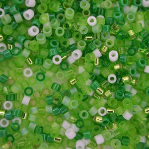 7.2g MIYUKI 11/0 Delica Japanese Seed Beads 1.6mm MIX9086 Mix Lime Zest Jewelry Making High-quality Glass Beading DIY