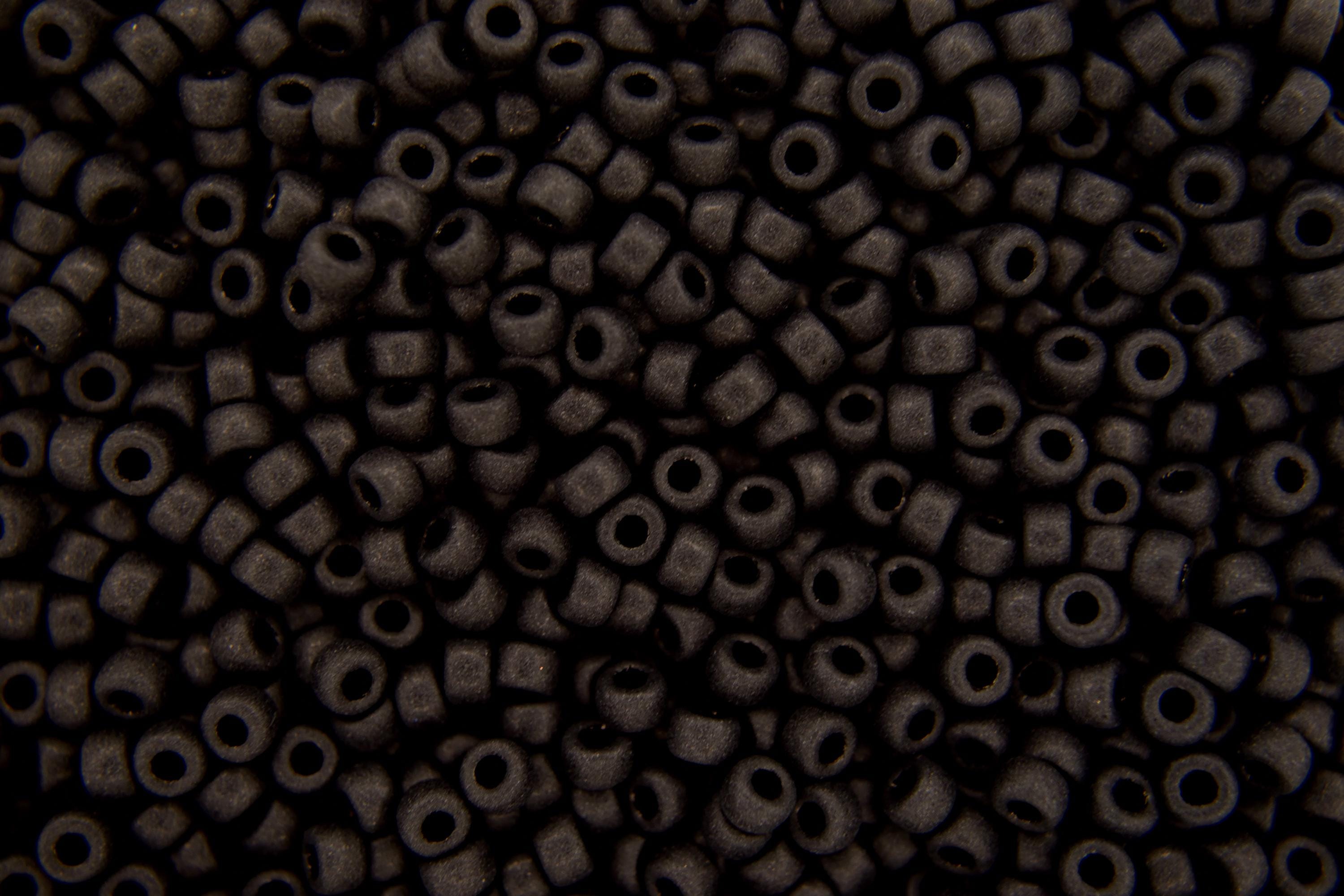 10g Matubo 8/0 Round Czech Seed Beads 3mm Matte Metallic Dark Copper