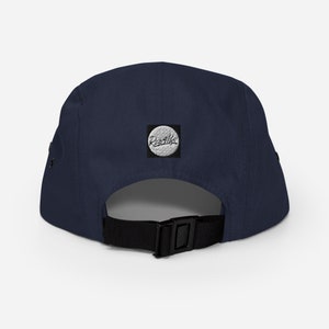 Gorra de cinco paneles
