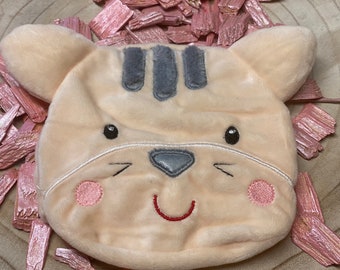 Oreiller d'épeautre doux et chaud en forme de tête de chat avec fermeture d'enveloppe en 100 % coton.