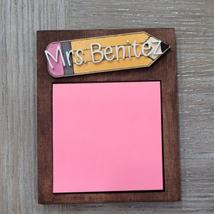 Notepad holder