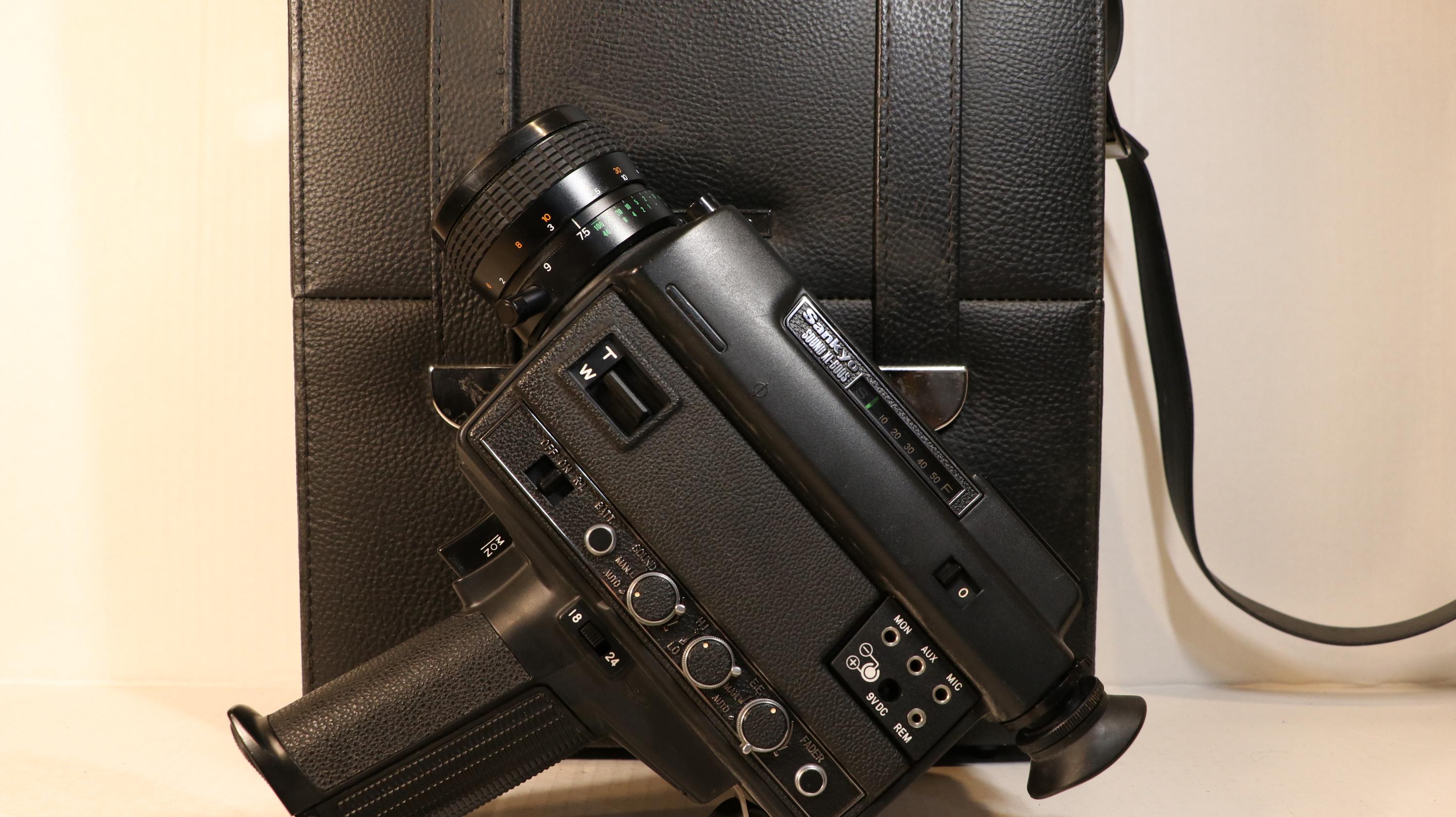 Sankyo Sound XL-600S Super 8 Movie Camera – Film Tested – Manual