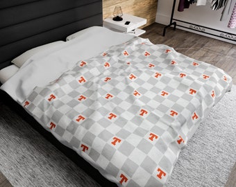 Checkered Blanket, Tennessee Blanket, Tennessee Vols Blanket, TN Vols, Plush Checkered Blanket, Soft Blanket, Student Gifts, University TN