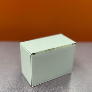 White Cardboard Gift Box with Lid Wholesale Bulk Wedding Favors Packaging Q100