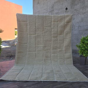 CUSTOM BENIOURAIN CARPET, Moroccan Handmade Rug, White rug,  Rug, Abstract Rug,Handmade Wool Carpet,Azilal Berber Rug,Handwoven Rug