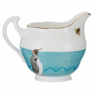 Yvonne Ellen Vintage Green & Gold Leaf PENGUIN China jug - **LAST 5**