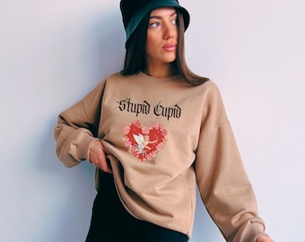 Dum Cupid PNG, Cupid kärlek Alla hjärtans dag png, Alla hjärtans dag png sublimering digital design nedladdning, roshjärtan t-shirt png design