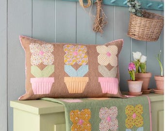 Tilda Potted Flowers Pillow Kit