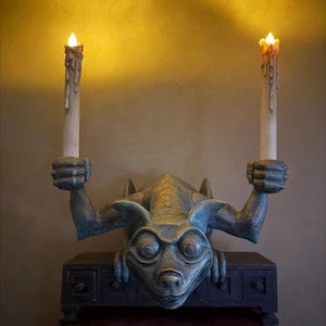 ガーゴイル キャンドルスタンド Haunted Mansion Gargoyle Candle Holder - Etsy