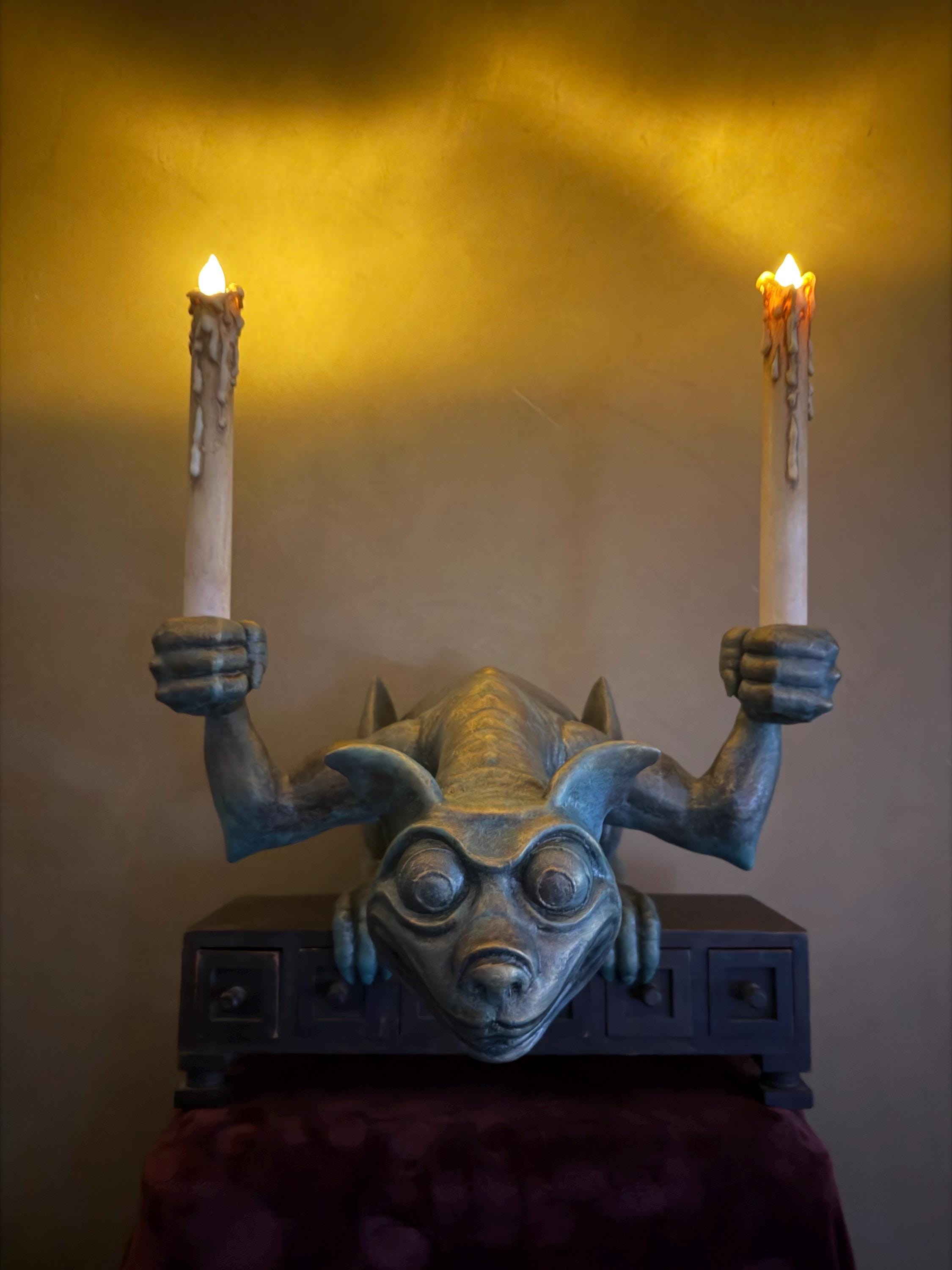 y*p様 Haunted Mansion オルゴール 約15cm Disney The Haunted Mansion Collection Victor Geist Ornament With Light