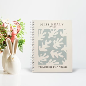 Gepersonaliseerde leraarplanner 2026, groene Matisse-print academisch dagboek, A5-notitieboekje spiraalvormig gedateerd wekelijks/dagelijks, cadeau leraar