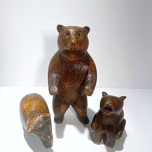 Antique Hand-Carved Mother Bear and Cubs – Swiss Black Forest Sculpture, Circa 1920