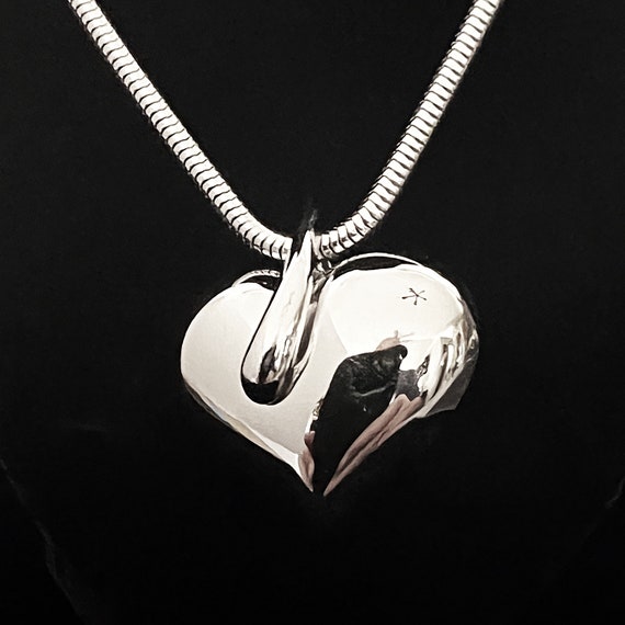 Vintage Monet Heart Pendant & Chain Necklace - image 4