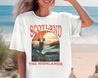 Shirt Scottish, Scottish traveler, Highlands Crewneck, Scotland Shirt, Gift for Scotland Lover, Gift for Scottish Pride, Shirt Vacation Tee