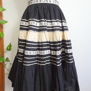 Stunning Full 50s Cotton Circle Patio Skirt Black & Shimmery Silver