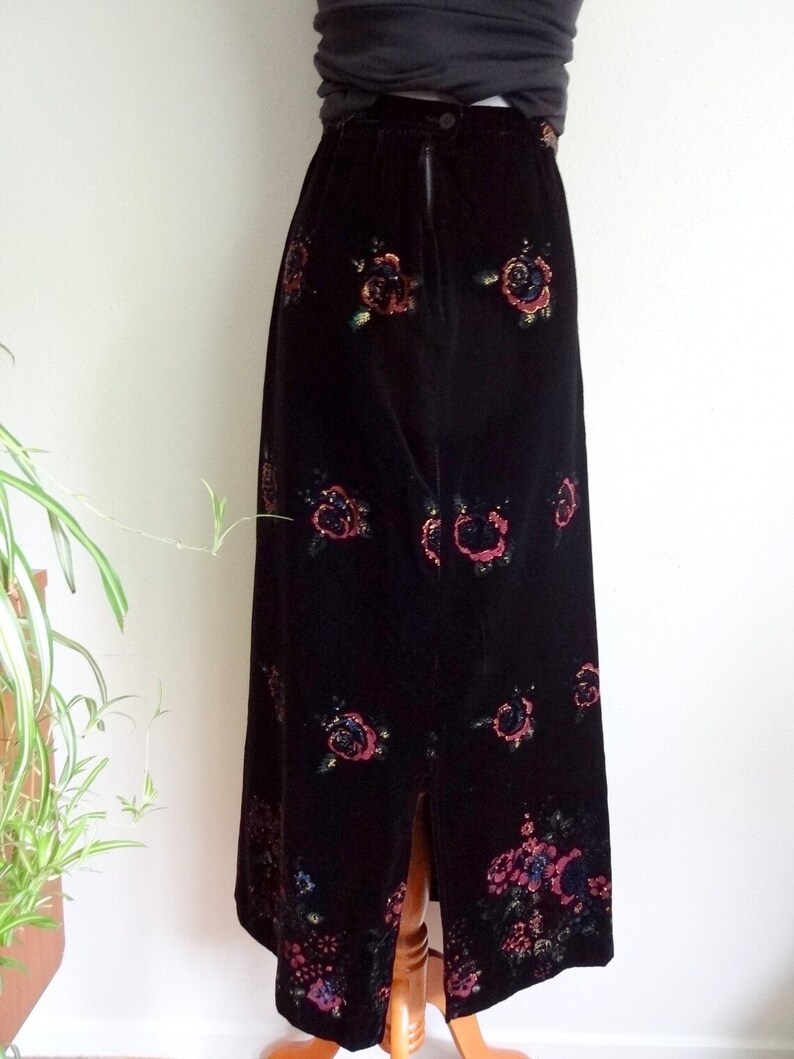 70’s Handmade  Floral Velvet High Rise Pleated Maxi Skirt