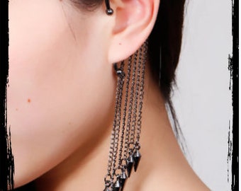 Fashionable full ear clip earring. 1 piece .
