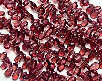 8&quot; Strand MOZAMBIQUE GARNET Faceted Pear Briolettes Gemstone Beads 5-7mm, Genuine Natural Deep Red Maroon Garnet gemstones Teardrop