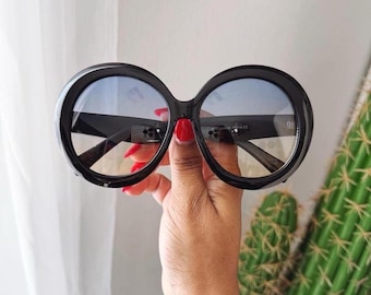 Vintage Style Oversized Round Sunglasses