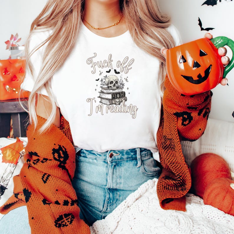 Fuck Off I'm Reading Unisex T-Shirt Skull and Books Graphic Sarcastic Halloween Tee Book Lovers Halloween Shirt for Introverts T-shirt White