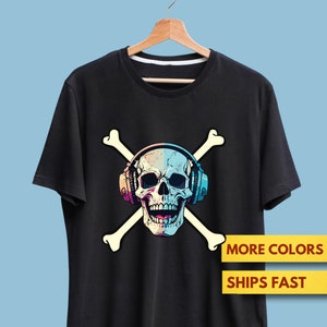 Luffy One Piece - whitebeard pirates jolly roger anime T Shirt & Hoodi –  1920TEE