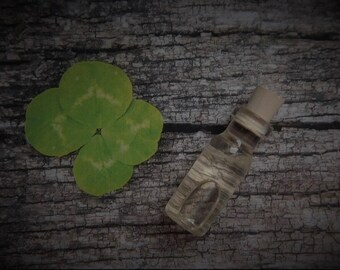 Fast luck ritual oil