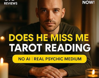 Può includere: Un uomo calvo è al centro dell'immagine, con il testo "DOES HE MISS ME TAROT READING" in giallo e bianco. L'immagine include anche il testo "NO AI | REAL PSYCHIC MEDIUM" e "Kadir Medium Studio".