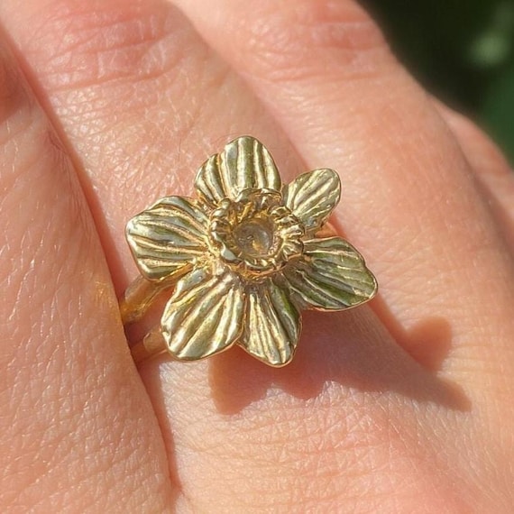 14 KT ゴールドメッキ スターリングシルバー (925 kt) ラウンドカット マティーニセッティング スタッドイヤリング A 並行輸入品 ゴールド水仙リング⁄ハンドメイドリング 14kt ゴールドメッキまたは