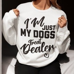 Funny Dog Owner Shirt great Dog Mom Gift For Animal Lover sweater For Mom, Labrador Retriever shirt, Dog Lover gift