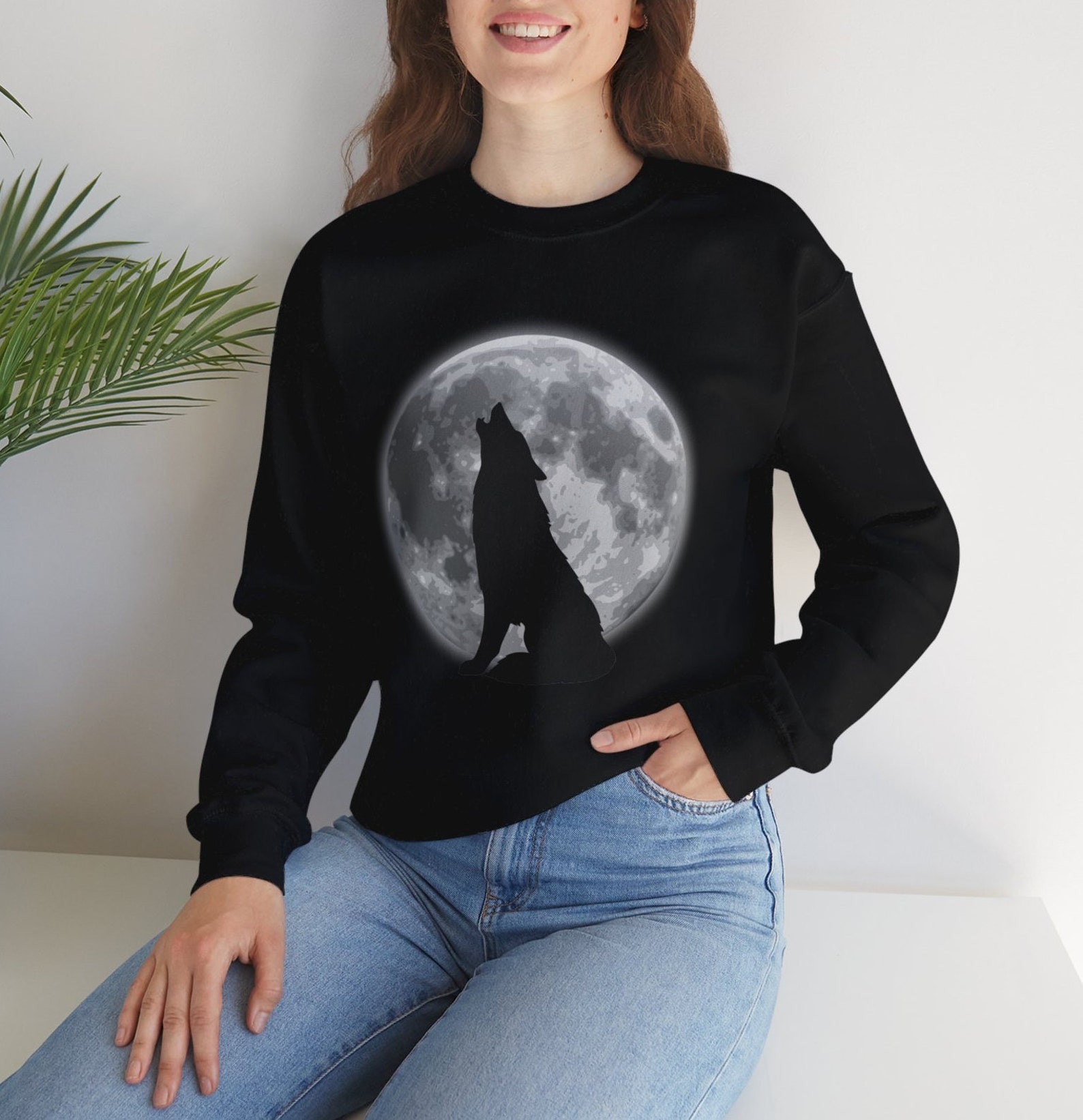 Wolf Lovers Retro Shirt for Women Animal Lover Gift for Her Cute Wolf T ...