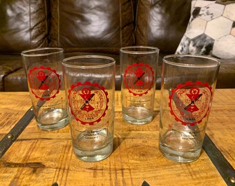 Vasos conmemorativos del Estado Lara de Venezuela con escudo de armas y diseño de engranajes con letras rojas y negras, juego de 4, recuerdo