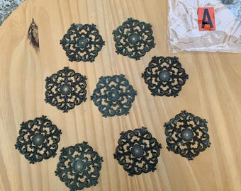 Placa decorativa redonda con acabado antiguo, proyecto de remodelación, herrajes de repuesto, decoración del hogar, vintage, lote A de 9. Contenedor 6V