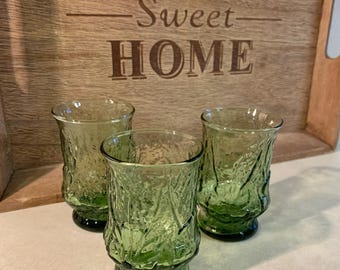 Vintage 1970s Anchor Hocking Avocado Green Rain-flower Design Juice Glasses, Set of 3, Collectible.  Bin T73