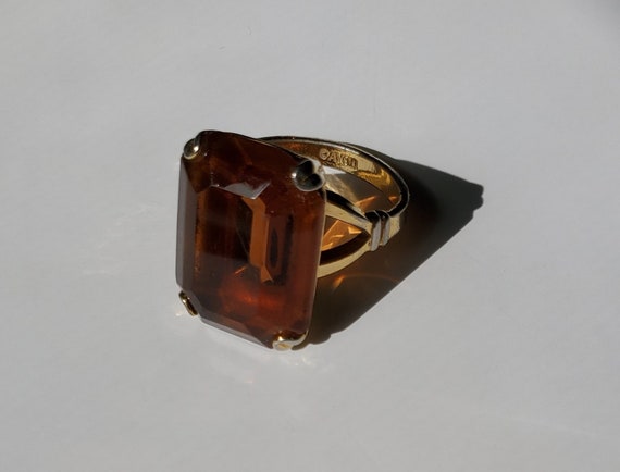 Avon Faux Topaz Gemstone Cocktail Ring Vintage Si… - image 2