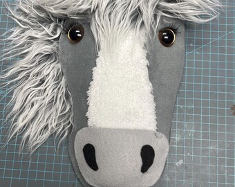 Horse Wreath Attachment