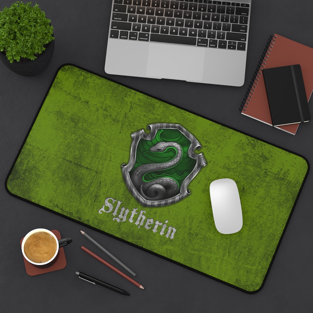 harry-potter-slytherin-desk-mat-wizard-desk-mat-harry-potter-mouse