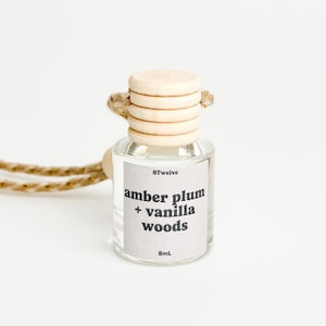 Amber Plum Vanilla Woods Car Diffuser | Hanging Freshener