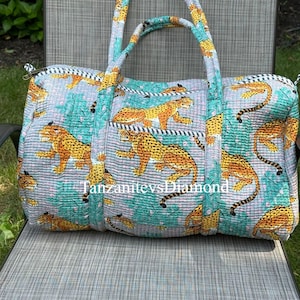 Bolsa esportiva de algodão acolchoado com estampa de blocos: grande para viagem de fim de semana