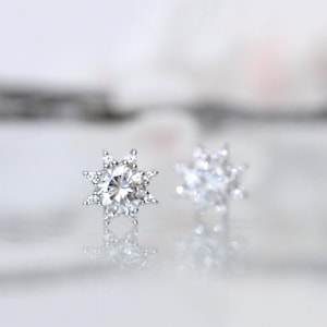Floral Stud Earrings, Bloom Flower Earrings, Halo Earrings, Sunburst Earrings, Minimalist Dainty Earrings, Rhodium Plated White Brass